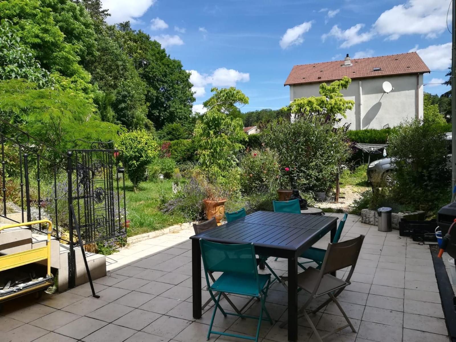 Apiculteur Loue 2 Chambres Dans Cadre Verdoyant Pagny-sur-Meuse Buitenkant foto